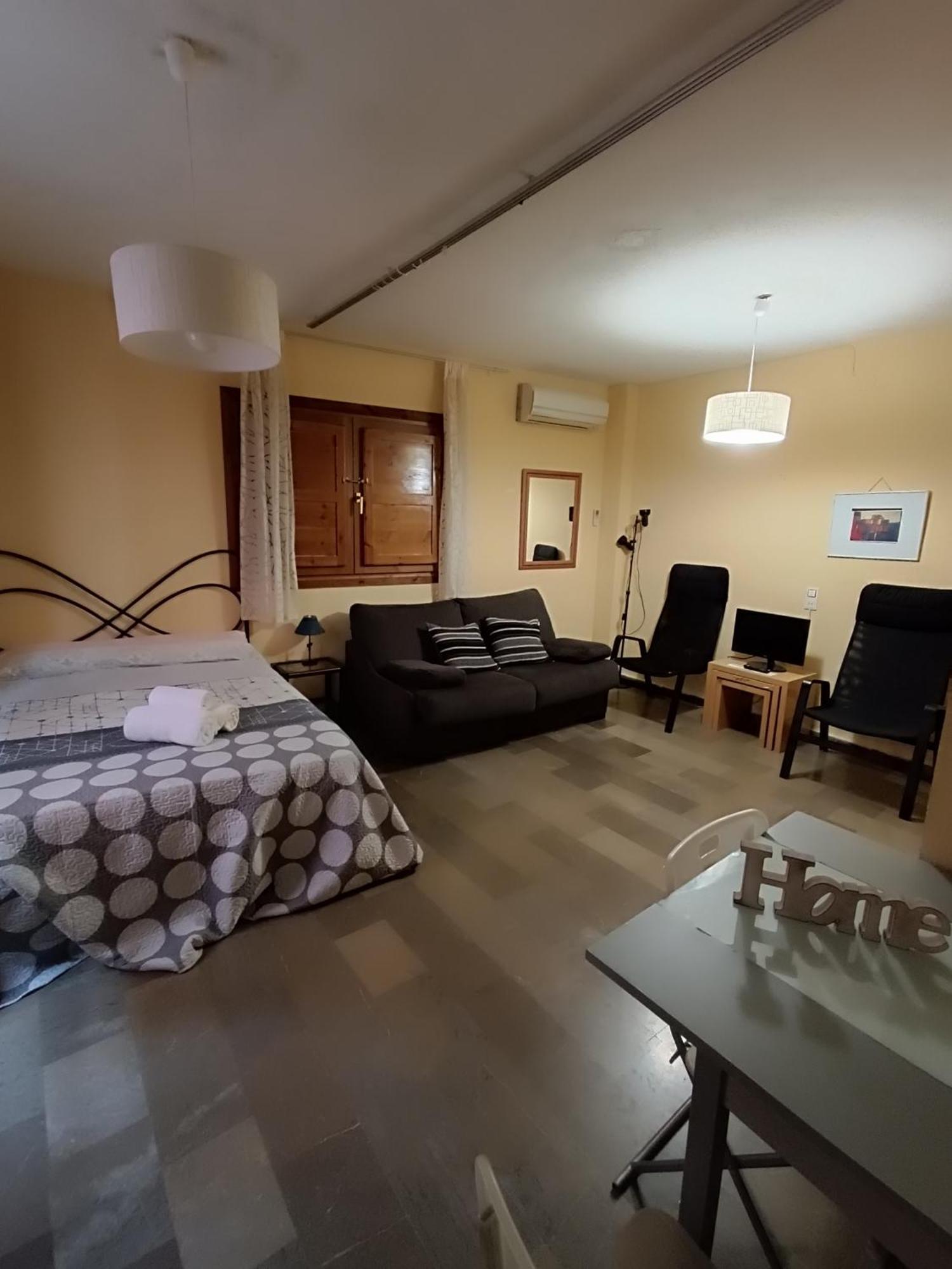 Centrico Estudio En Granada Kültér fotó